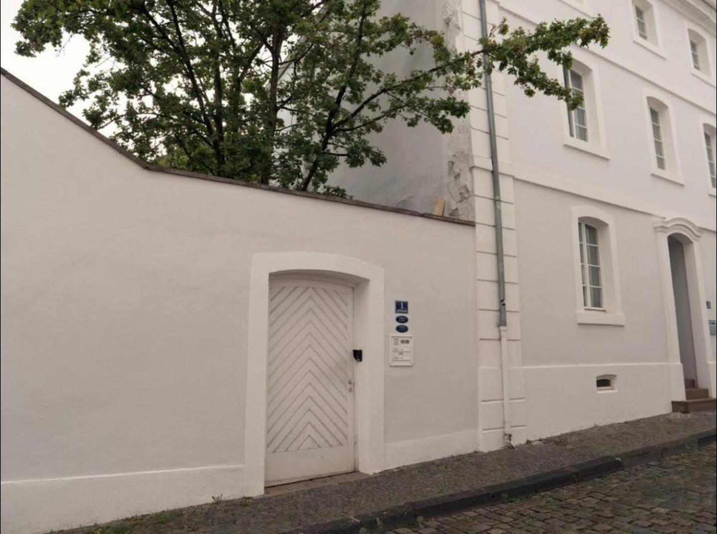 Apartment Am Schloss - Flair Sarrebruck Exterior foto